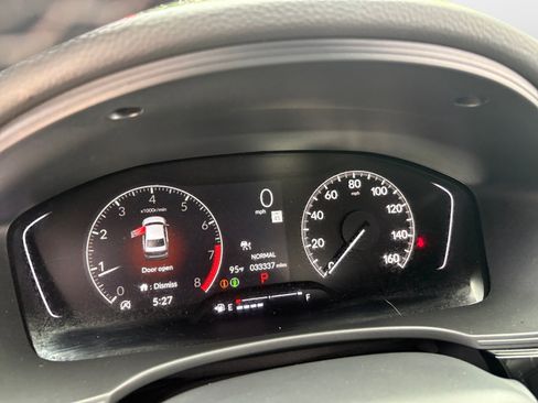 Used 2023 Honda Civic Sport image 11