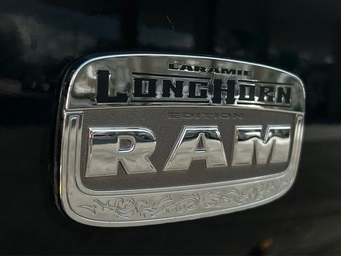 Used 2014 RAM 1500 Laramie Longhorn w/ Convenience Group image 28