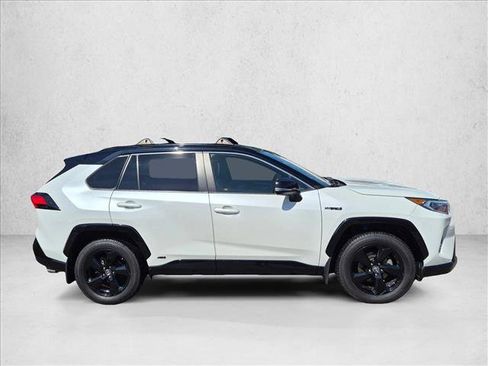 Used 2019 Toyota RAV4 XSE AWD/4WD image 4