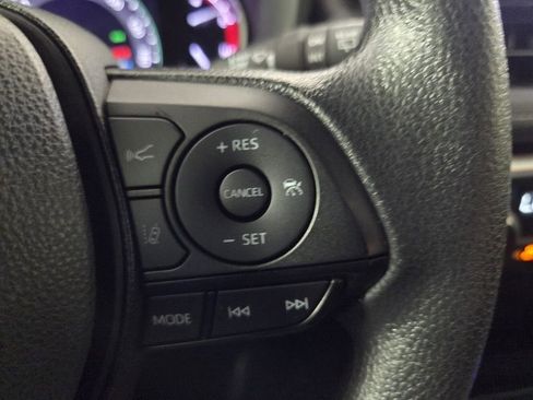 Used 2024 Toyota RAV4 XLE image 19