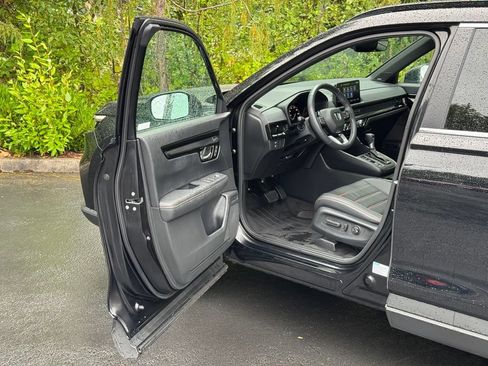 Certified 2024 Honda CR-V Sport Touring image 8