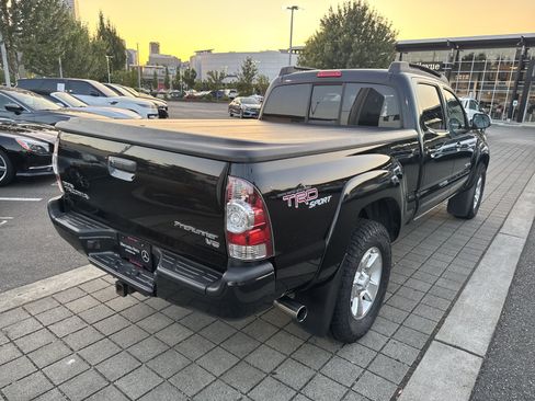 Used 2013 Toyota Tacoma PreRunner w/ TRD Sport Pkg RWD image 5