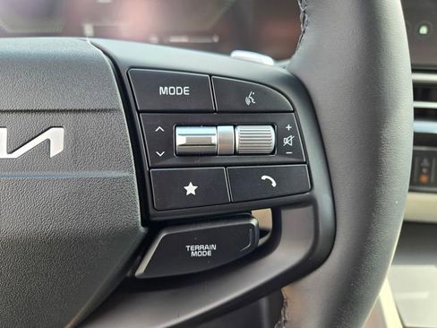 New 2026 Kia Sportage EX AWD/4WD image 12