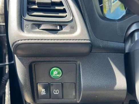 Used 2021 Honda HR-V LX image 23