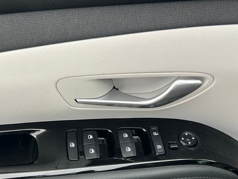 Certified 2024 Hyundai Tucson Limited image 27