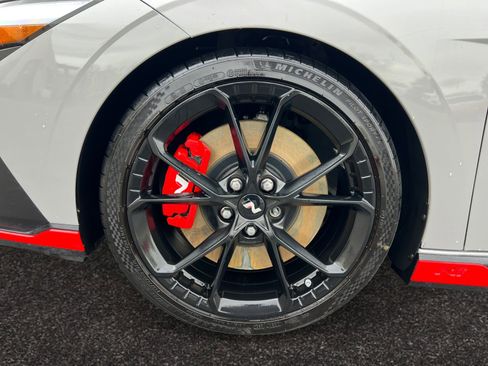 Used 2025 Hyundai Elantra N image 14