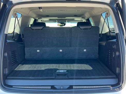 Used 2018 Chevrolet Suburban Premier w/ Max Trailering Package AWD/4WD image 45