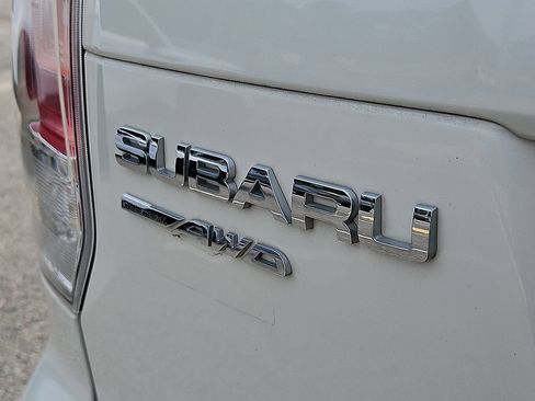 Used 2018 Subaru Forester 2.5i AWD/4WD image 29