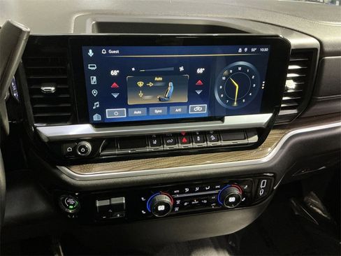 Used 2024 Chevrolet Silverado 2500 LT image 28