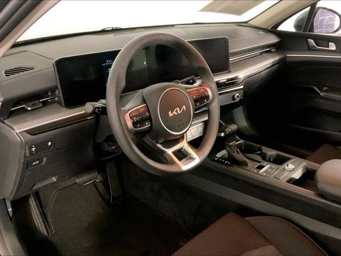 Used 2025 Kia K5 LXS FWD image 14