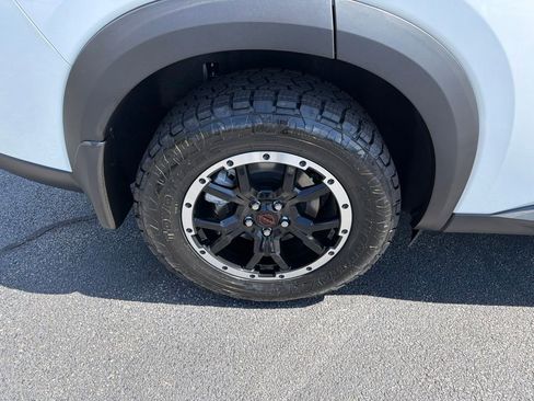 New 2026 Nissan Pathfinder Rock Creek w/ Rock Creek Premium Package AWD/4WD image 9