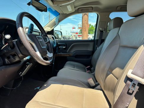 Used 2017 GMC Sierra 1500 SLT w/ SLT Premium Package AWD/4WD image 14