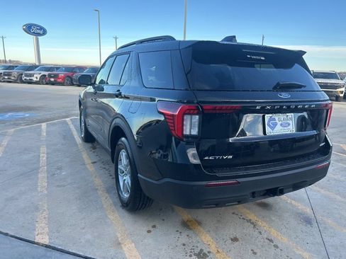 New 2026 Ford Explorer Active AWD/4WD image 5