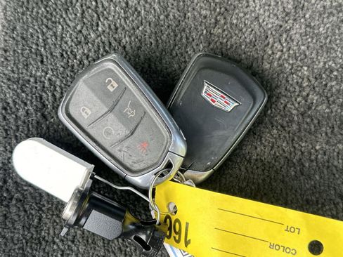 Used 2020 Cadillac XT6 Sport w/ Platinum Package image 21