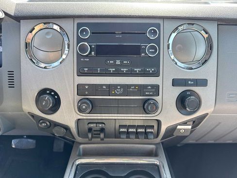 Used 2016 Ford F250 XLT w/ Snow Plow Prep Package AWD/4WD image 26