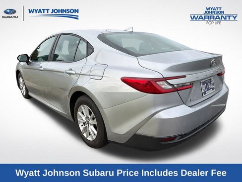 Used 2025 Toyota Camry LE FWD image 6