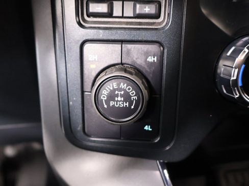 Used 2025 Ford F150 XLT w/ Equipment Group 302A MID image 10