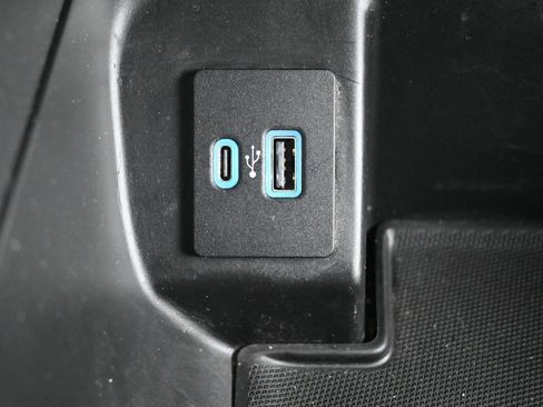 Used 2021 Ford F150 XLT w/ Equipment Group 302A High AWD/4WD image 23