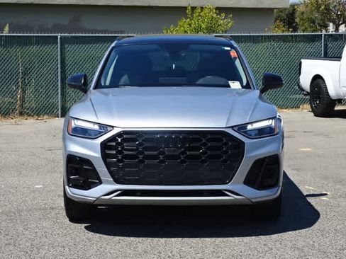 Used 2023 Audi Q5 2.0T Premium Plus w/ Premium Plus Package AWD/4WD image 3
