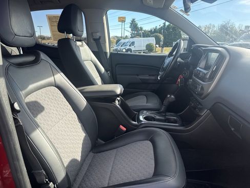 Used 2016 Chevrolet Colorado Z71 image 33