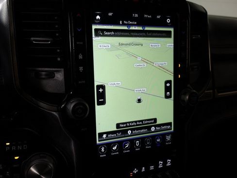 Used 2020 RAM 1500 Limited image 7