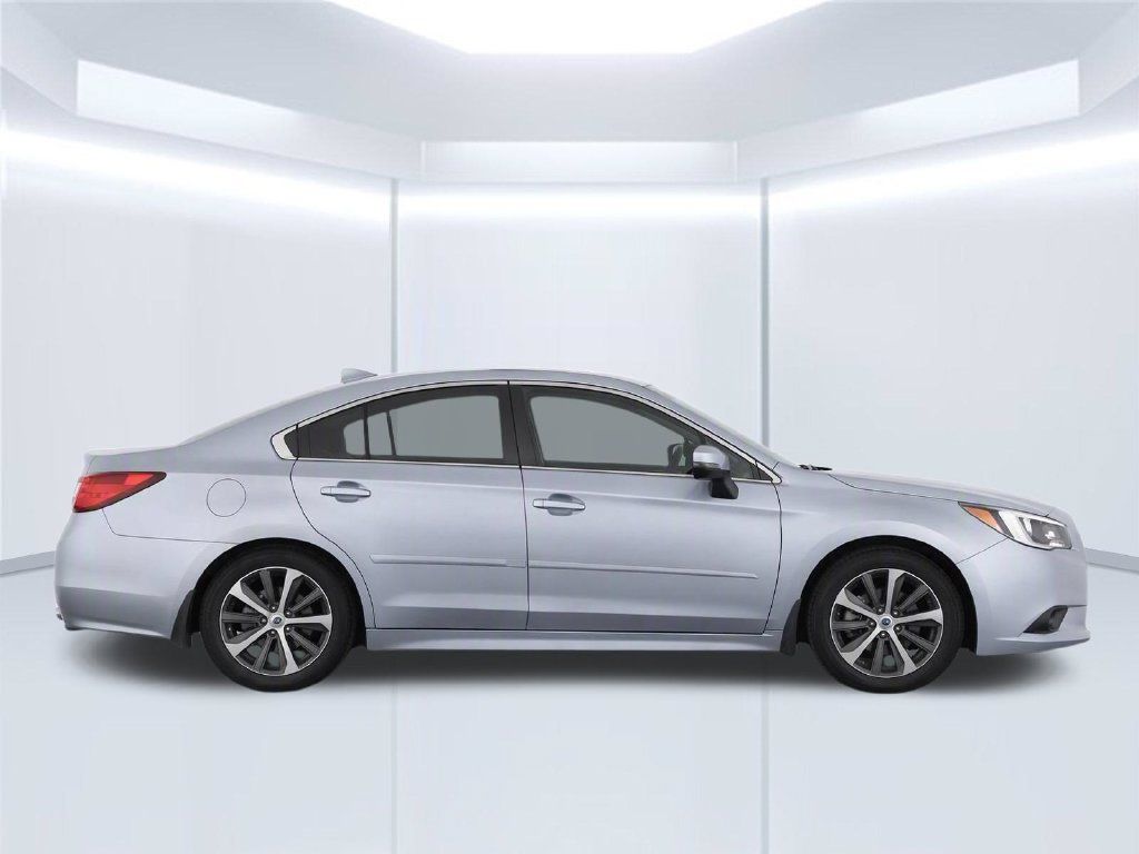 Used 2016 Subaru Legacy 2.5i Limited AWD/4WD image 10