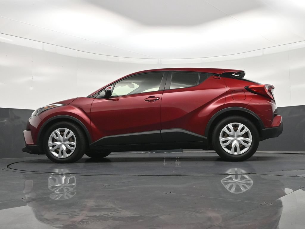 Used 2019 Toyota C-HR LE FWD image 24