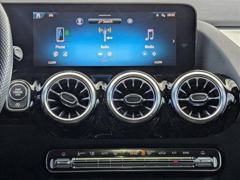 Used 2024 Mercedes-Benz GLA 35 AMG 4MATIC image 13