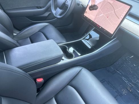 Used 2019 Tesla Model 3 Long Range image 15