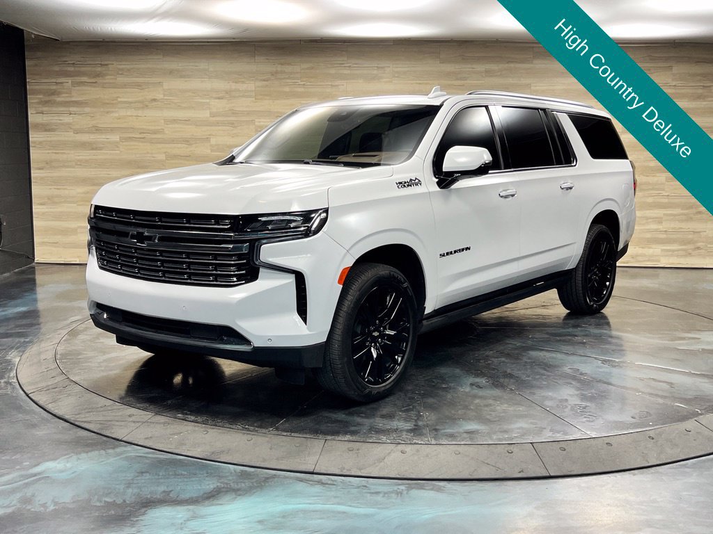 Used 2024 Chevrolet Suburban High Country AWD/4WD image 5