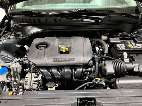 Used 2024 Kia Forte LXS image 10