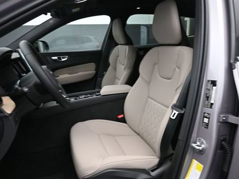 New 2026 Volvo XC60 B5 Core w/ Climate Package AWD/4WD image 10