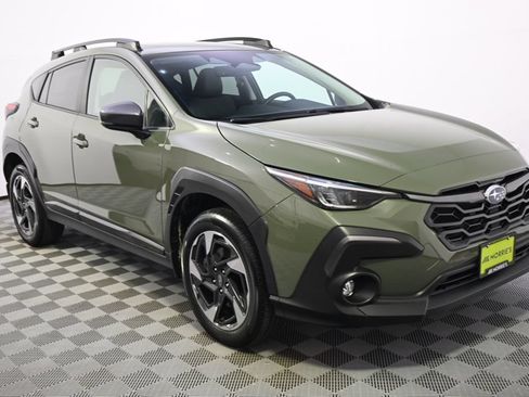 Used 2024 Subaru Crosstrek 2.5i Limited w/ Crosstrek Mirror Package AWD/4WD image 8