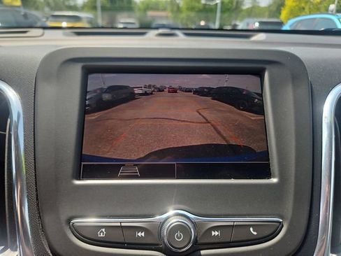 Used 2024 Chevrolet Equinox LS w/ LS Convenience Package FWD image 21