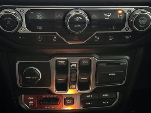 Used 2019 Jeep Wrangler Unlimited Rubicon image 21