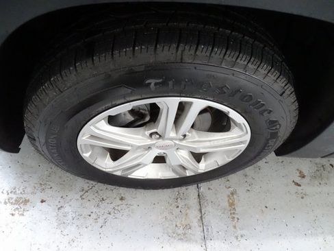 Certified 2022 GMC Terrain SLE w/ Driver Convenience Package image 26