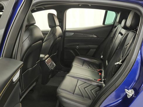 Used 2023 Maserati Grecale Modena AWD/4WD image 28
