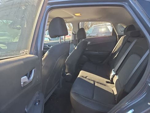 Used 2023 Hyundai Kona SEL w/ Convenience Package image 9