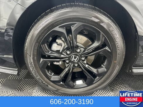 Used 2025 Honda Accord SE image 10
