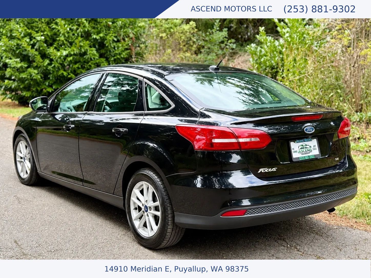 Used 2016 Ford Focus SE FWD image 3