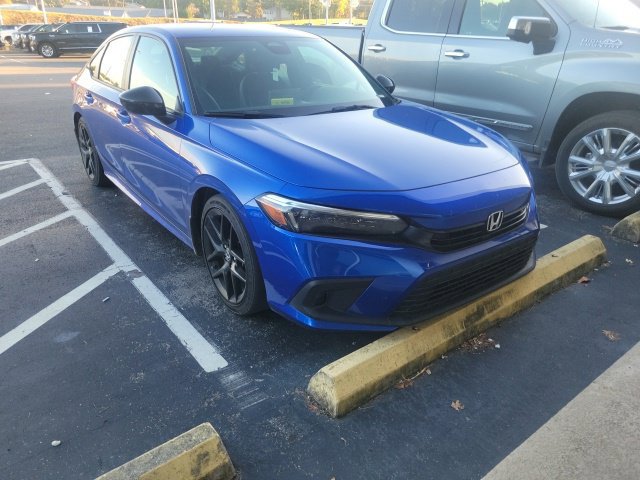 Used 2024 Honda Civic Sport image 2