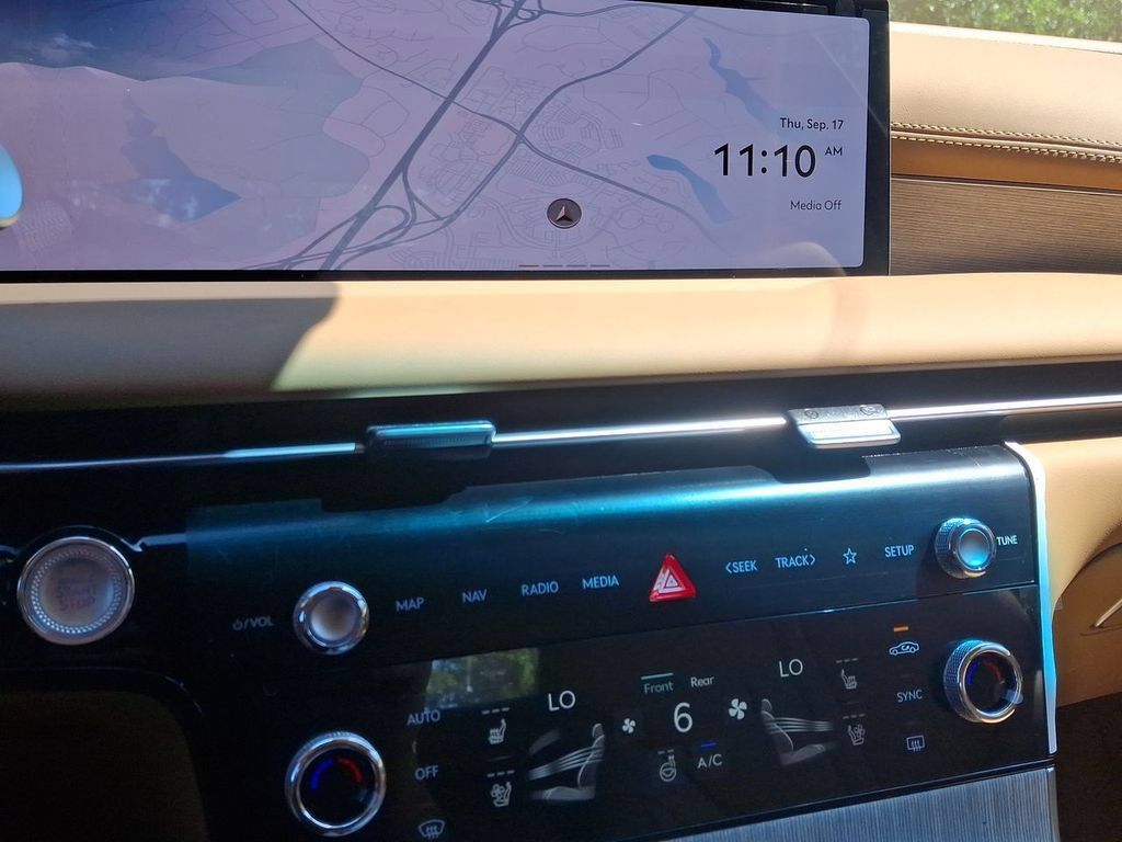 New 2027 Genesis G80 2.5T Advanced AWD/4WD image 16