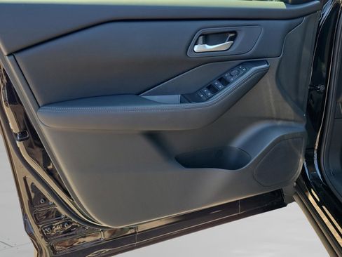 New 2026 Nissan Rogue SV w/ Cold Weather Package FWD image 18