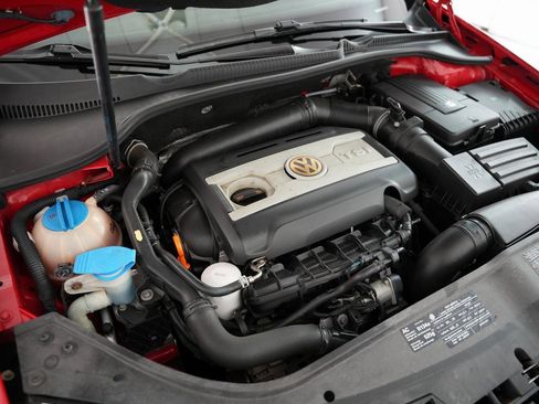 Used 2009 Volkswagen GTI Base image 48