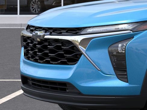 New 2026 Chevrolet Trax LS w/ Driver Confidence Package FWD image 15