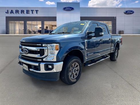 Used 2020 Ford F250 XLT w/ XLT Value Package AWD/4WD image 2