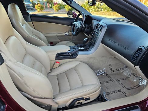 Used 2007 Chevrolet Corvette Convertible w/ Preferred Equipment Group image 23