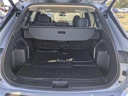 New 2025 Mitsubishi Outlander AWD image 13