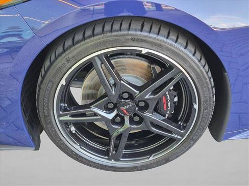 Used 2025 Chevrolet Corvette Stingray Preferred Conv w/ Z51 Performance Package RWD image 21