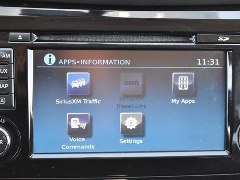 Used 2017 Nissan Rogue SV w/ SV Premium Package image 22